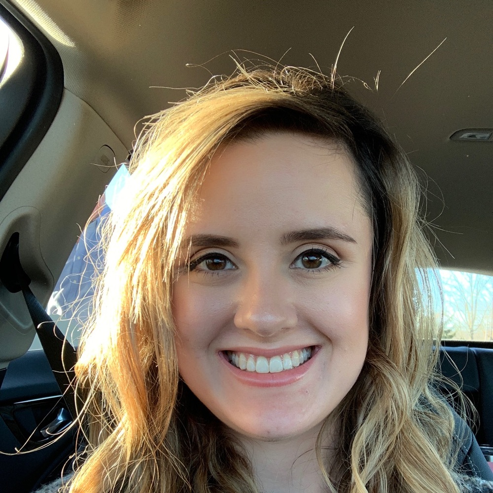 Meet your Posher, Kelli